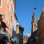 Casa Al Duomo - Domhaus ボルツァーノ